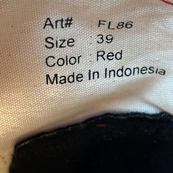 Blackstone red canvas high top skate sneakers size 39 - Picture 8 of 10